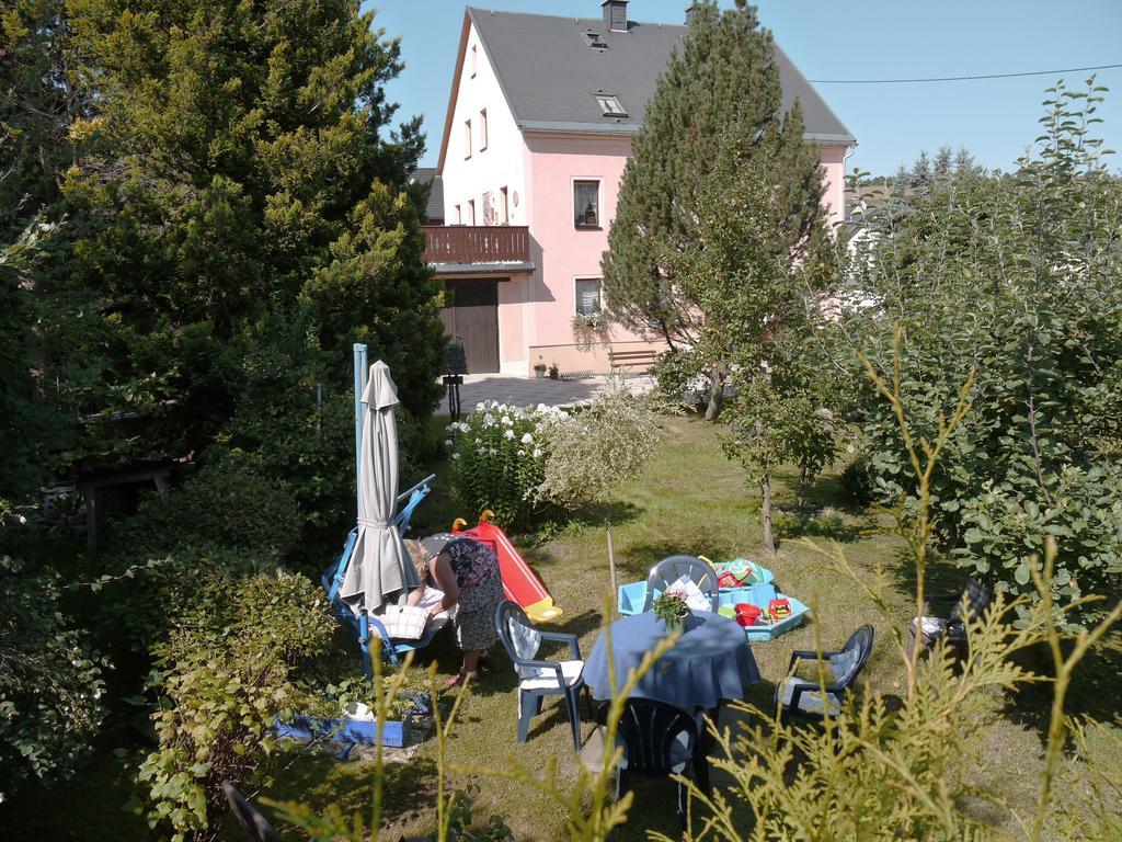 Familien-Ferienwohnung Haustein Konigswalde Exteriör bild